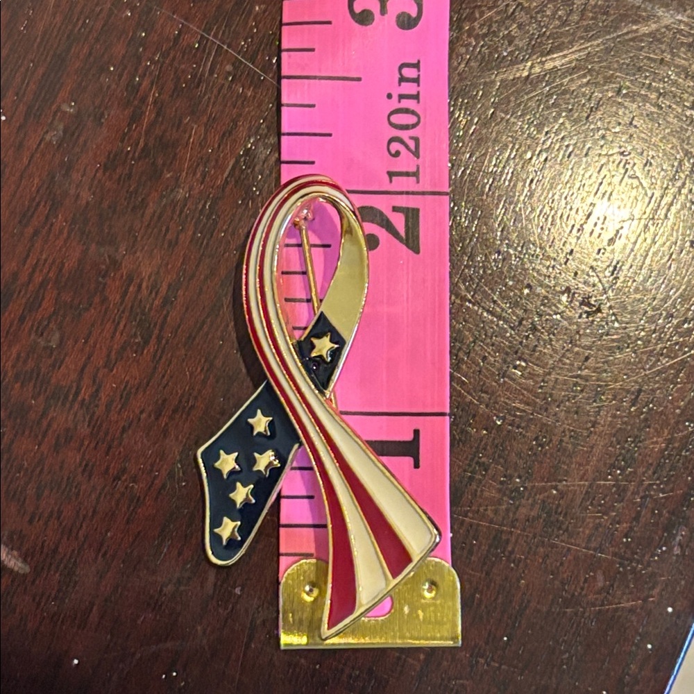 Signed Darlene brooch - Picture 3 of 3